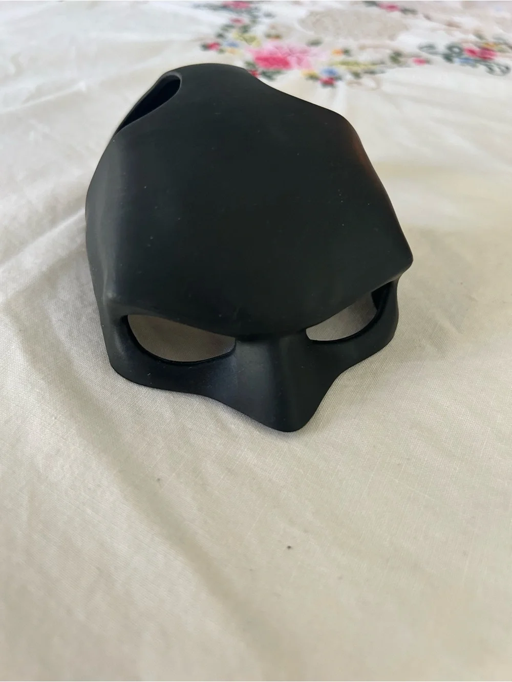 BatCat Black Cat Mask for Cats - Pet Costume Mask